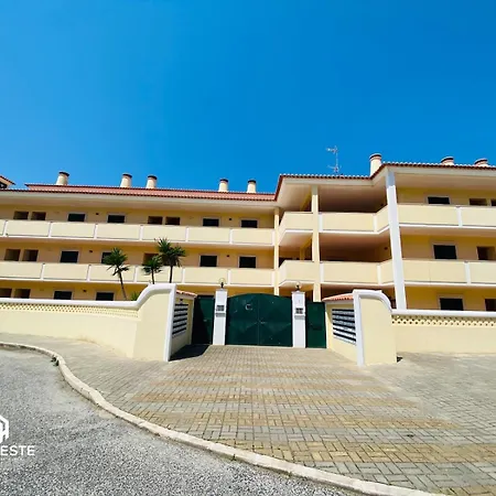 Sao Sebastiao - 1 Bedroom Oceanfront With Pool Apartment *