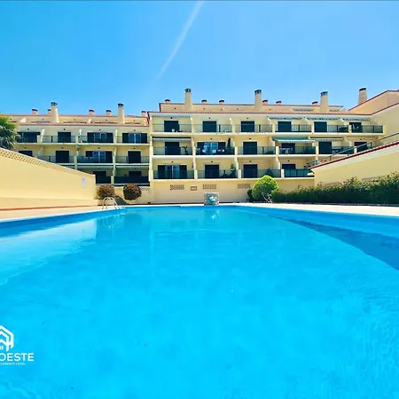 Sao Sebastiao - 1 Bedroom Oceanfront With Pool Apartment Ericeira