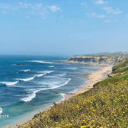 Sao Sebastiao - 1 Bedroom Oceanfront With Pool