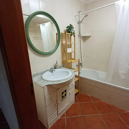 Sao Sebastiao - 1 Bedroom Oceanfront With Pool 公寓 *
