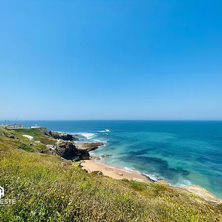 Sao Sebastiao - 1 Bedroom Oceanfront With Pool